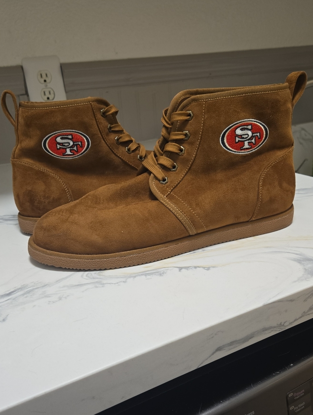 San Francisco 49ers Men's Tan Suede Lace-Up Boots with Team Patch Size 14
